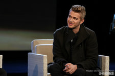 Hayden Christensen interviewed by China CCTV6 for Star Wars movie event.