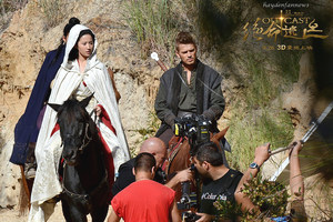 Hayden Christensen, Liu Yifei and Bill Su filming Outcast in China.